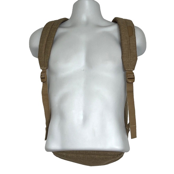 HERSCHEL Supply Co Classic Unisex Backpack Dark Mustard Laptop Inner Sleeve - Picture 3 of 5